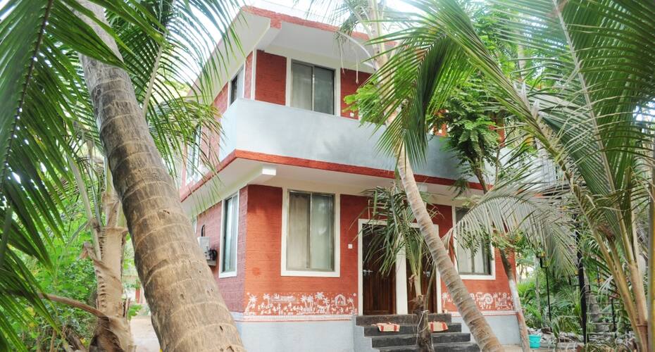 Coconut Lagoon Beach Resort, Dapoli 1